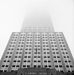 Architecture;Buildings;Cities;City;Fog;Foggy;Kaleidos;Kaleïdos;New-York;Tarek-Charara;Towns;United-States-of-America;USA;Winter;NYC;Skyscrapers;William-Frederick-Lamb;Shreve-Lamb-Harmon